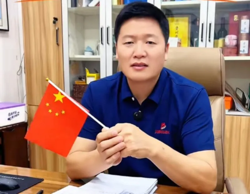 General Manager, Mr. Wang Quanren